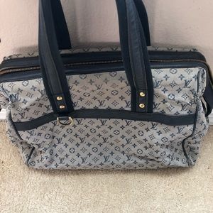 Louis Vuitton Purse